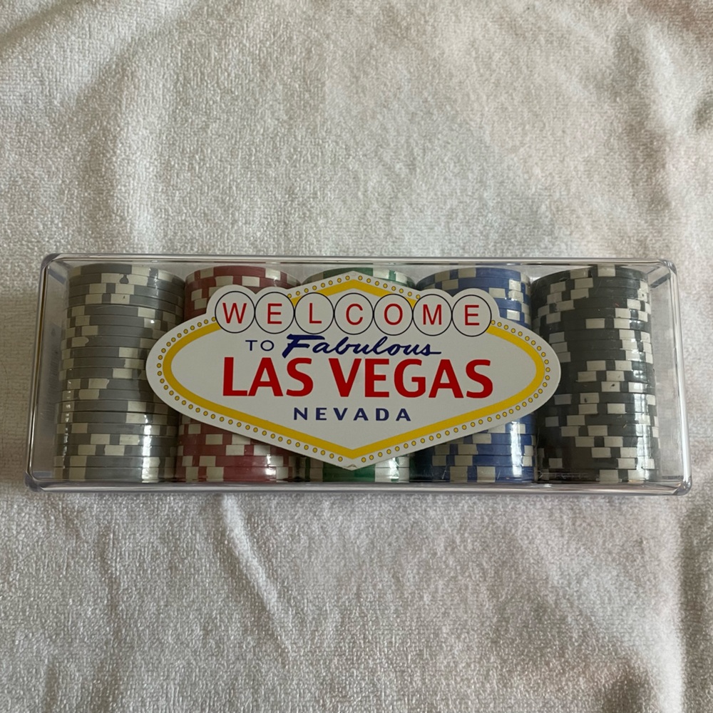 Official Welcome to Fabulous Las Vegas Nevada 100 CT Chips